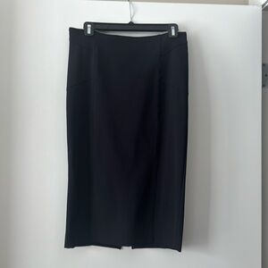 Skirt. Pencil black